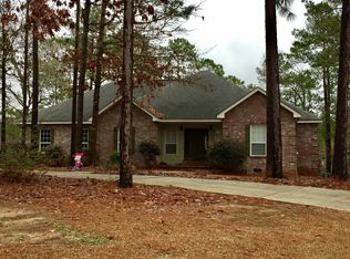 11 Clearwater Pt, Petal, MS 39465