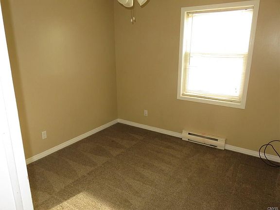 2nd image of 208 High St
