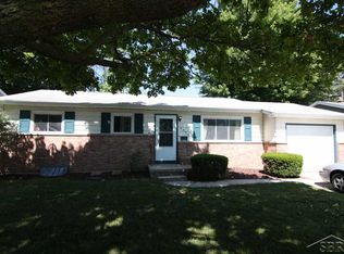 3833 Ventura Dr, Saginaw, MI 48604