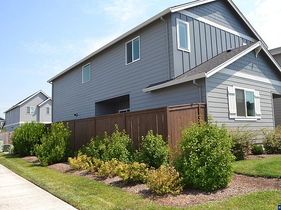 2nd image of 603 Pickering Ln