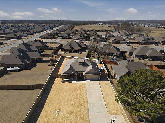 4th image of 205 Ross Salvage Rd