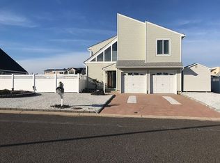 132 Southard Dr, Manahawkin, NJ 08050