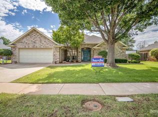 4536 Wendover St, Wichita Falls, TX 76309