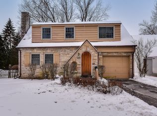 321 Kensington Dr, Madison, WI 53704