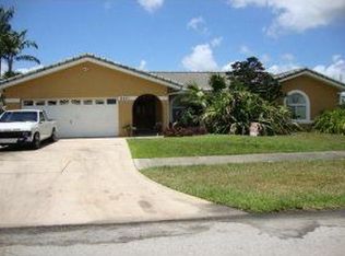 8461 SW 198th St, Cutler Bay, FL 33189