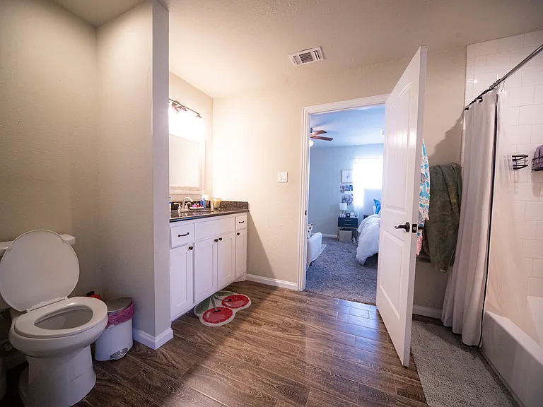 3217 McCart Ave — Photo 18