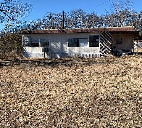 3rd image of 131 Santa Fe Trl