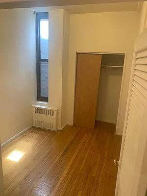 Rented by Bond New York | media 11