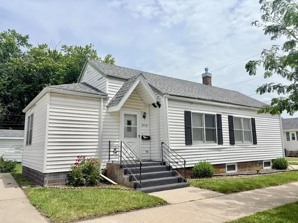 2512 13th Ave S, Fort Dodge, IA 50501