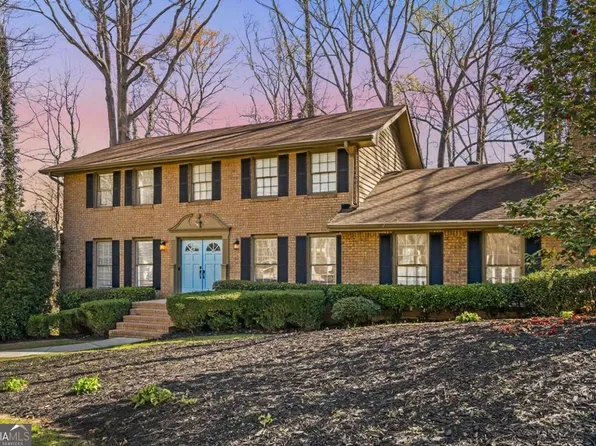 177 Millbrook Farm Rd, Marietta, GA 30068