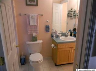 8 Canidae Ct, Tinton Falls, NJ 07753