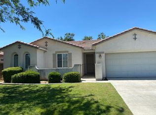 11019 Lewelling St, Bakersfield, CA 93312