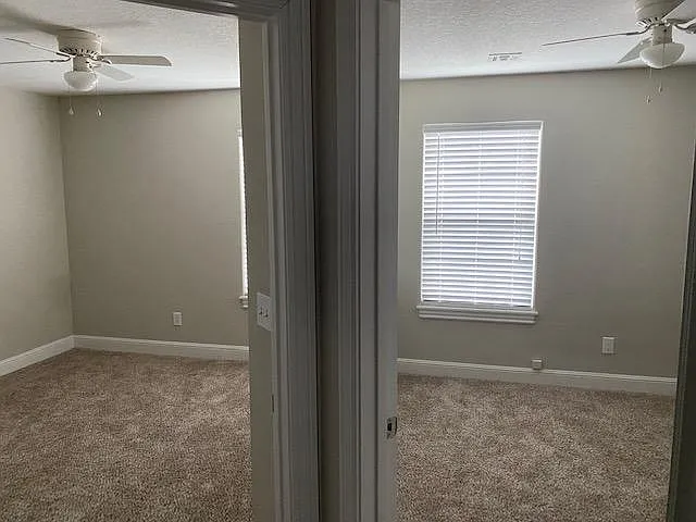 2102 S Virginia Ave — Photo 4