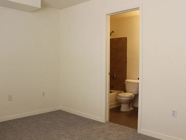9573 Pearl Cir #102 — Photo 28