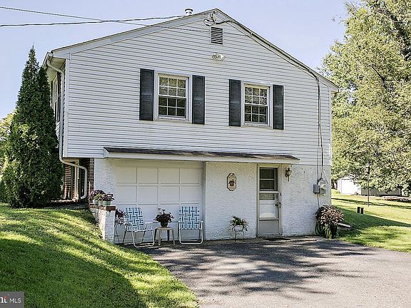 3rd image of 68 Saylors Mill Rd