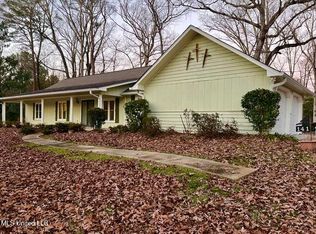 141 N Eagle Ridge Dr, Florence, MS 39073