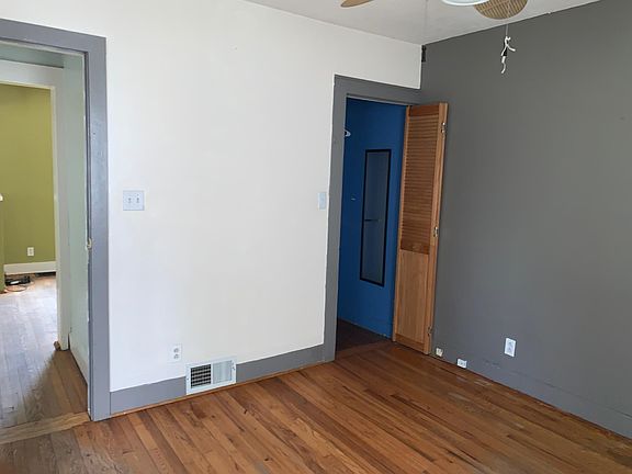 3rd image of 117 Marion Ave