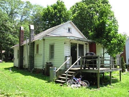 2nd image of 334 Mountain Ave