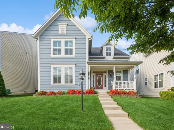1306 Sands Cir, Fredericksburg, VA 22401