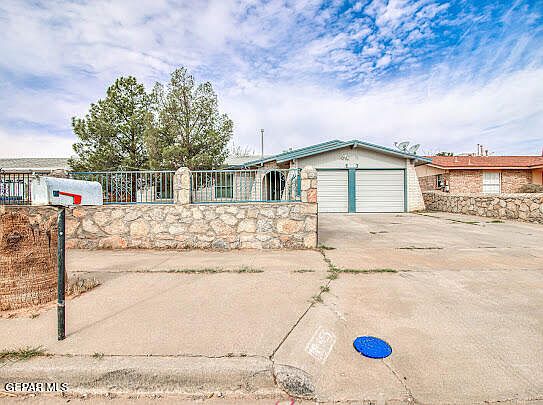 3rd image of 10705 Levelland Pl