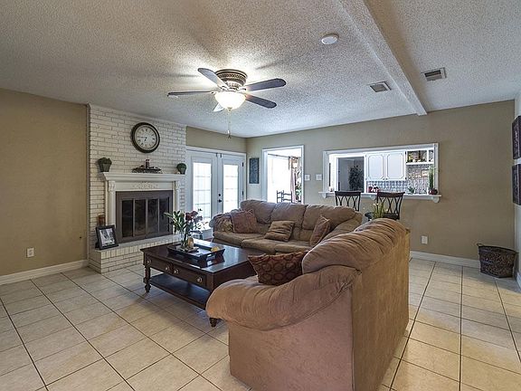 4th image of 3316 Arawak Pl