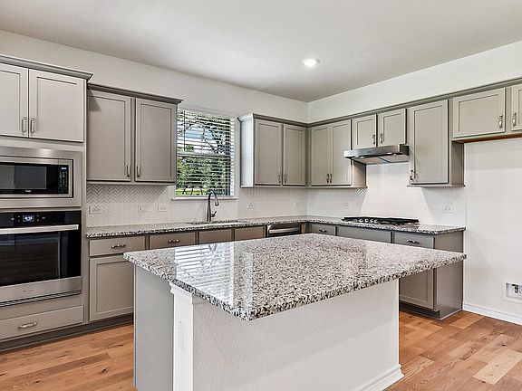 2nd image of 130 Harborside Dr #101