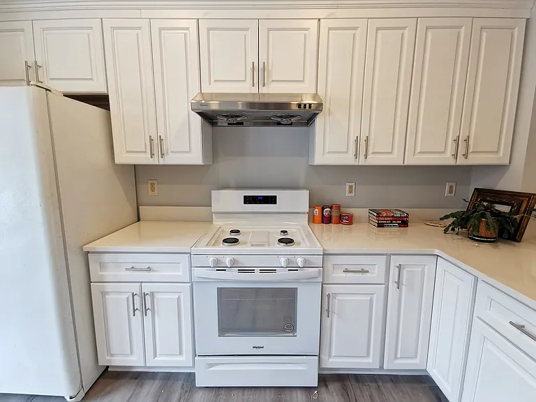 4645 Valais Ct #125 — Photo 10