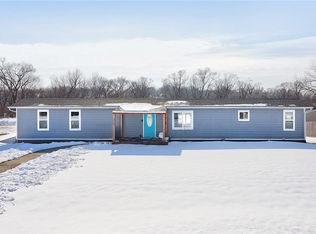 320 Elm St, De Soto, IA 50069
