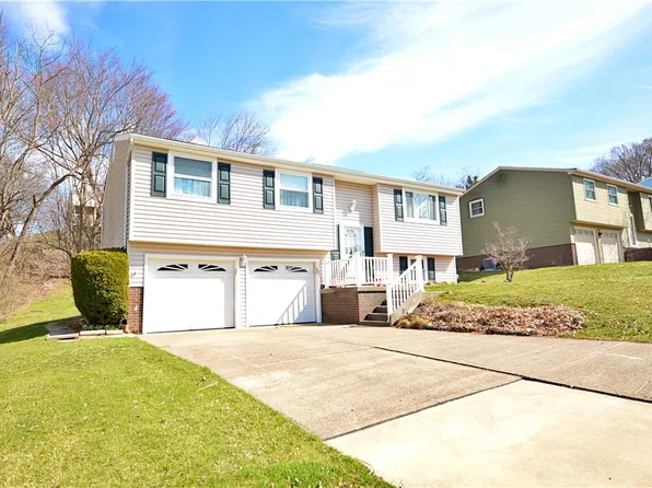 203 Macnab Dr, Coraopolis, PA 15108