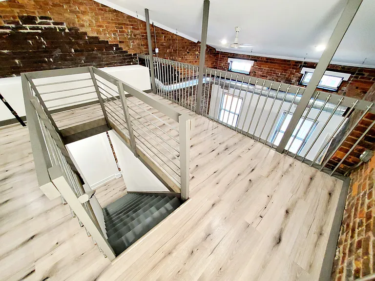 36 W Court St #4F — Photo 11
