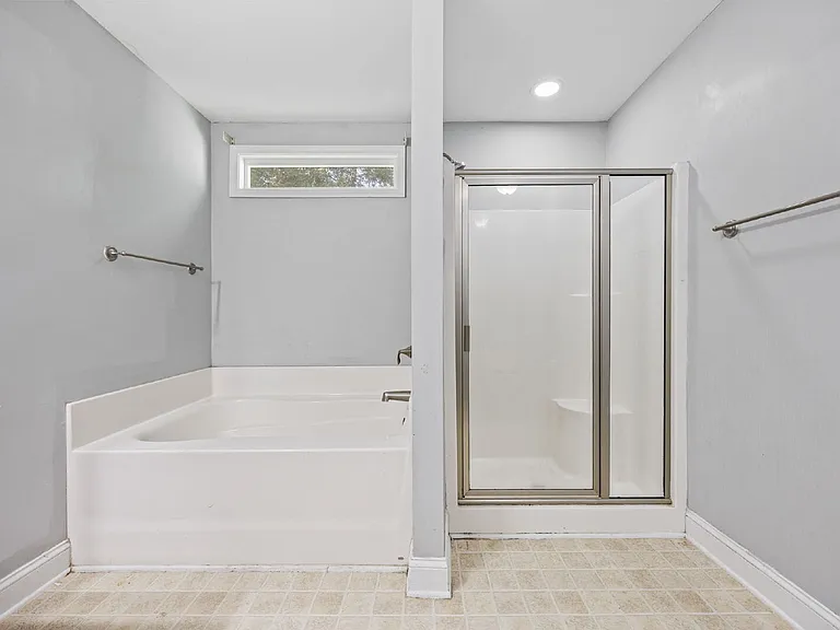 190 Hamilton Way — Photo 25