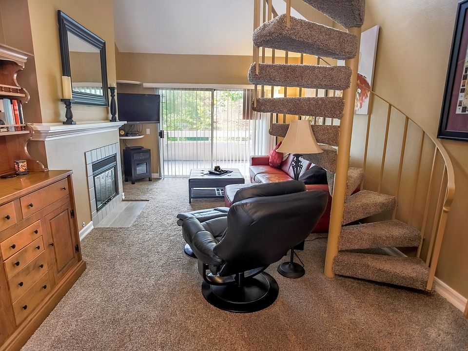1st image of 23947 Arroyo Park Dr Unit 176