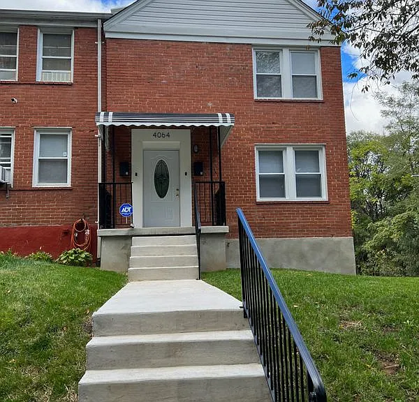 4064 Edgewood Rd #1 — Photo 1