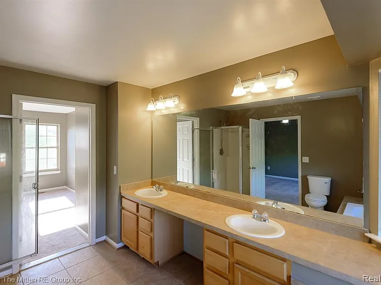 8691 Ironwood Dr — Photo 18