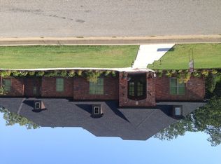 3916 N Castle Rock Dr, Fayetteville, AR 72703