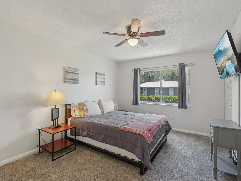 Coquina Cove Apartments — Photo 56