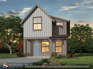 3782 Village Center Dr, Salem, OR 97302