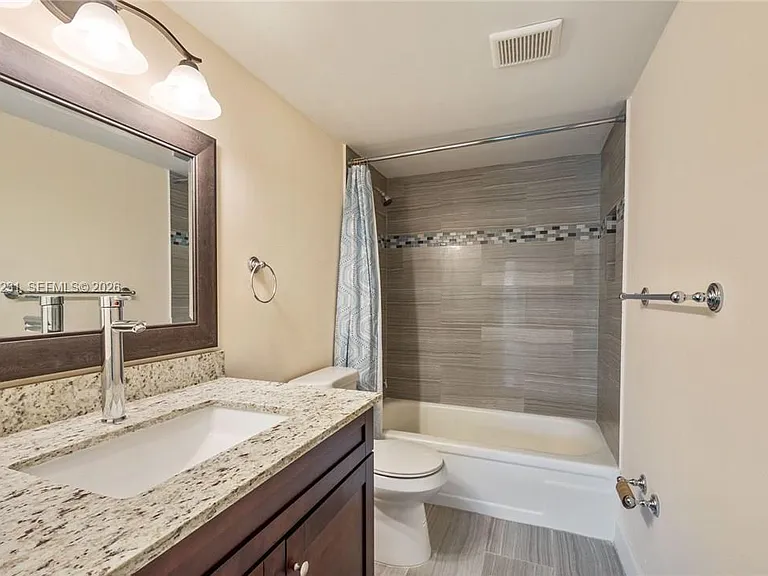 5530 NW 44th St #408C — Photo 7