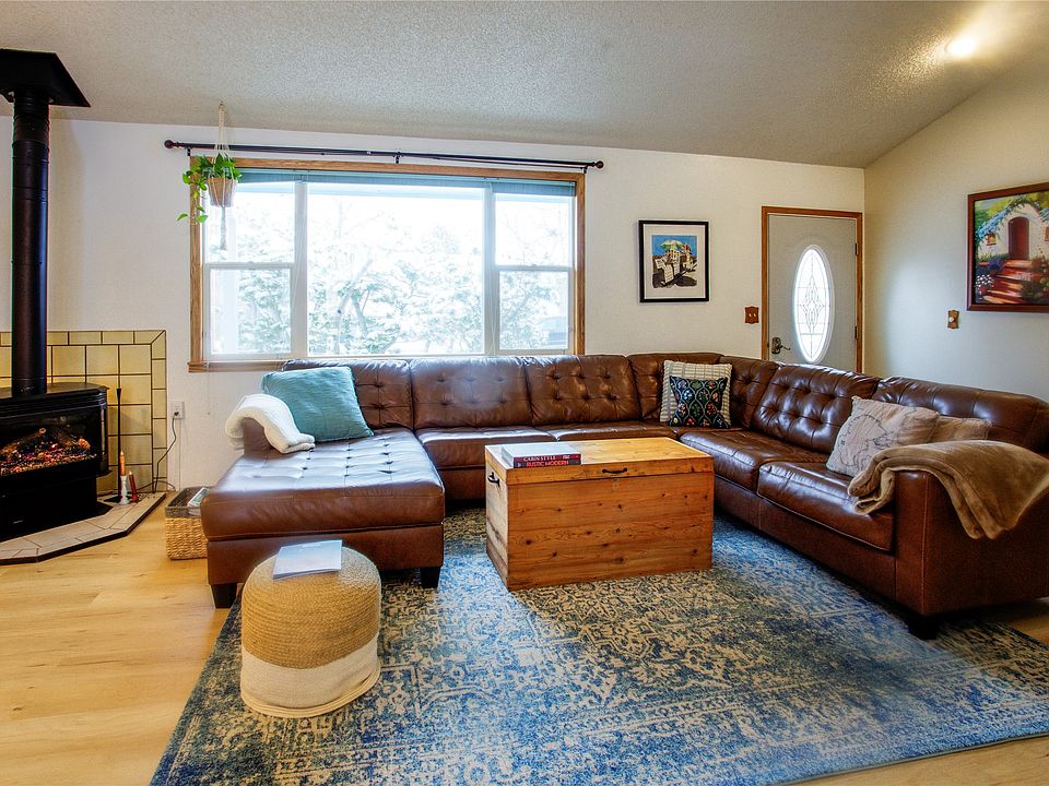 413 8th Ave S, Cut Bank, MT 59427 Zillow