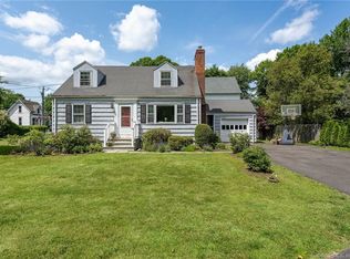 7 Wilmot Ln, Riverside, CT 06878