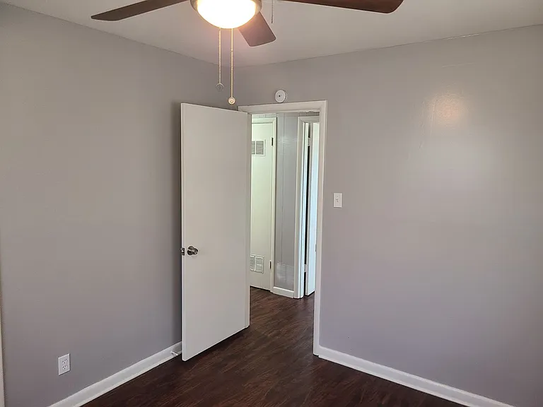 604 Ellen Dr — Photo 18