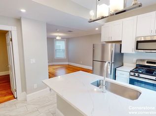 267 E Cottage St Floor 3, Dorchester, MA 02125