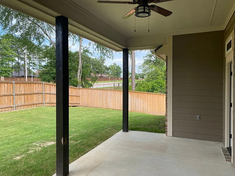 3945 Old Omen Rd — Photo 26