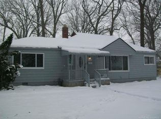 21160 Kipling St, Oak Park, MI 48237