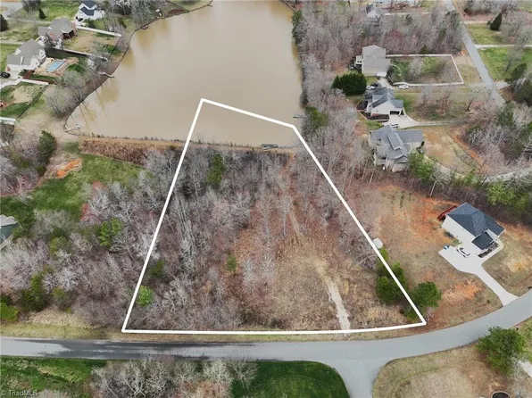 5576 Friendship Glen Dr Lot 87, Browns Summit, NC 27214