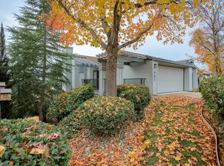 467 Ridgecrest Trl, Redding, CA 96003