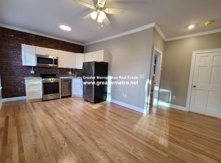 472 Commercial St #7, Boston, MA 02109