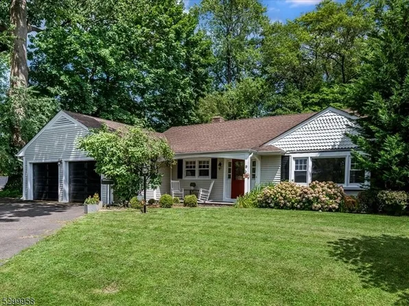 9 Evergreen Ct, Glen Ridge Boro Twp., NJ 07028