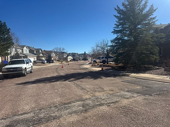 4th image of 8641 Candleflower Cir