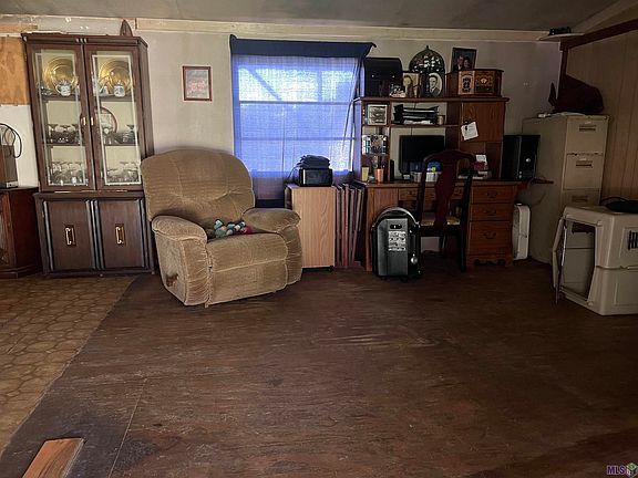 4th image of 10240 Highway 955 E